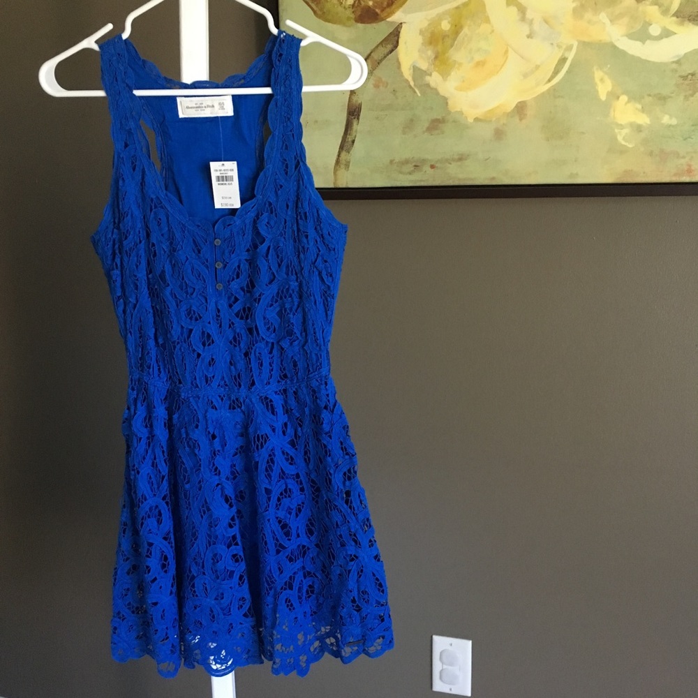 {SALE} NWT Abercrombie&Fitch Lace Dress - XS/S